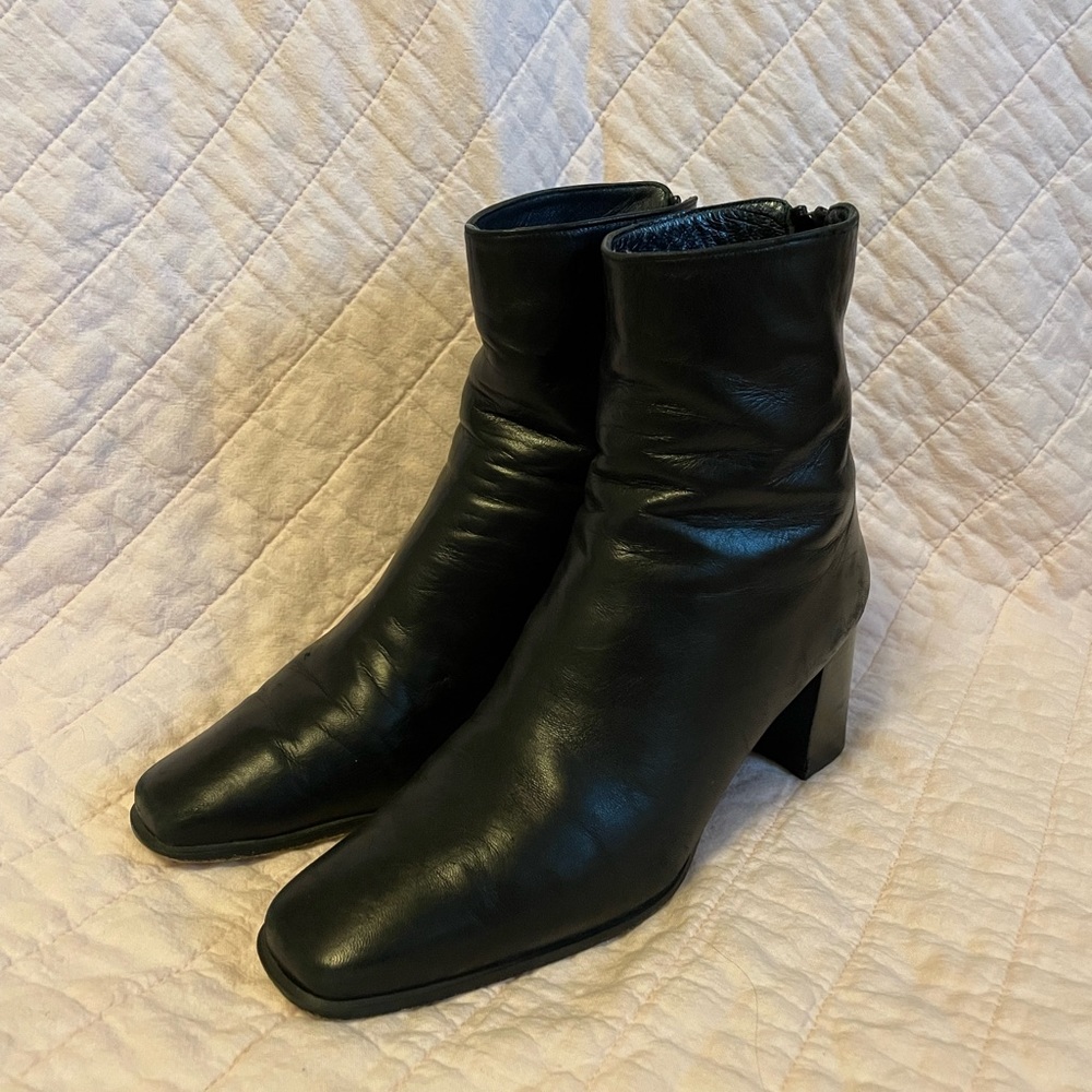 Vintage Stuart Weitzman Ankle Boots